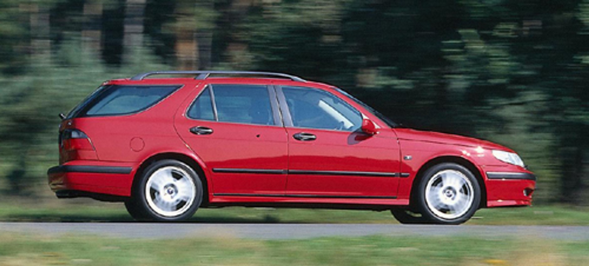 Saab 9-5 2.0 T - Stylowy, ale kosztowny