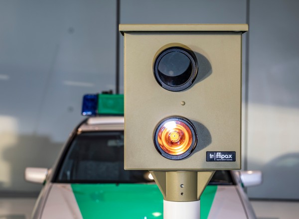 Fotoradary jak budki lęgowe dla ptaków - od 60 lat mierzą prędkość aut