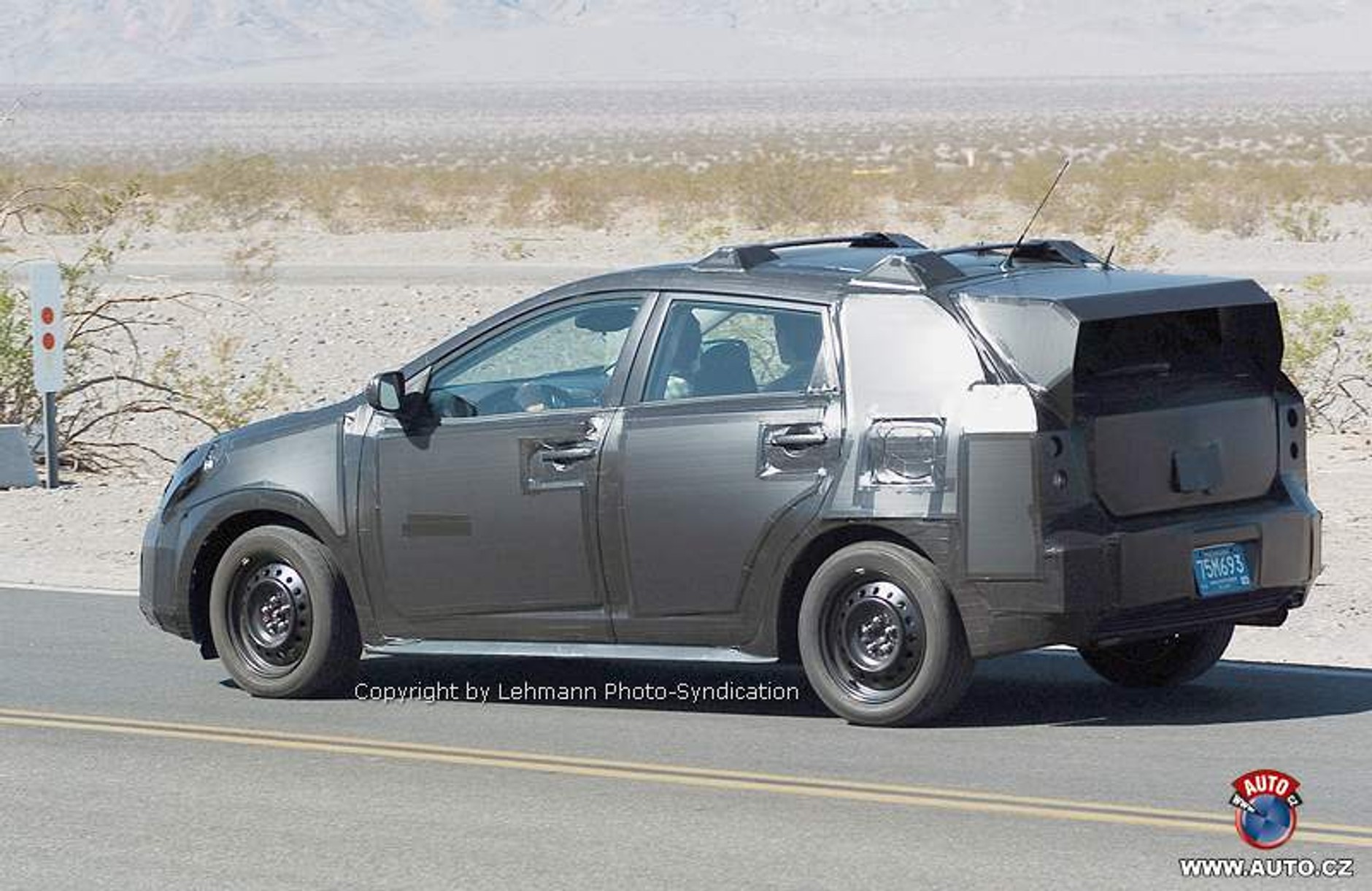 Zdjęcia szpiegowskie: Toyota Corolla Verso