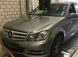 Badania emisji spalin - wyjaśniamy, co daje wygodna luka w przepisach?