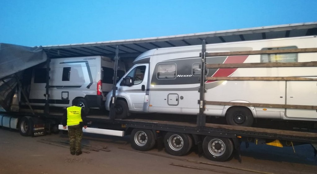 Skradzione w Niemczech kampery zmierzały na Litwę