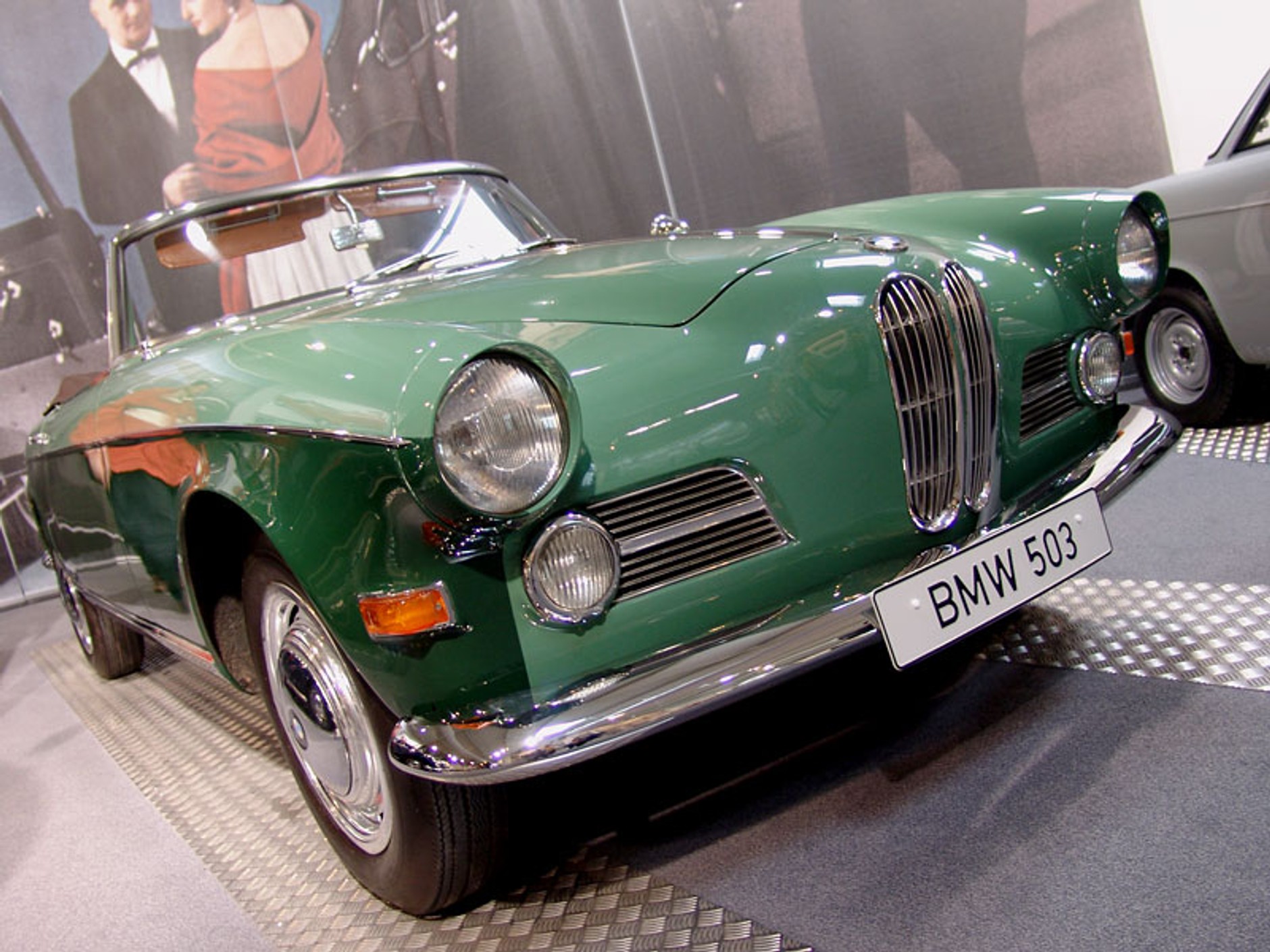 BMW: muzeum monachijskiej szachownicy