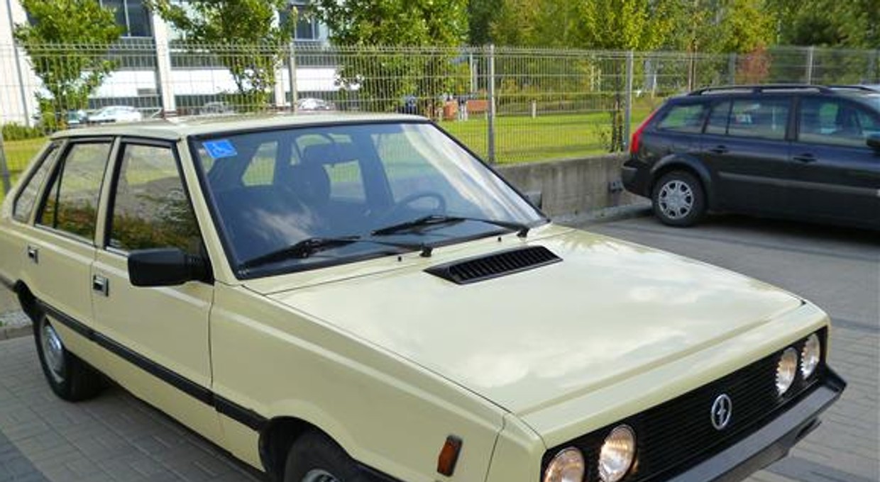 Jak odświeżyć zaniedbany samochód?