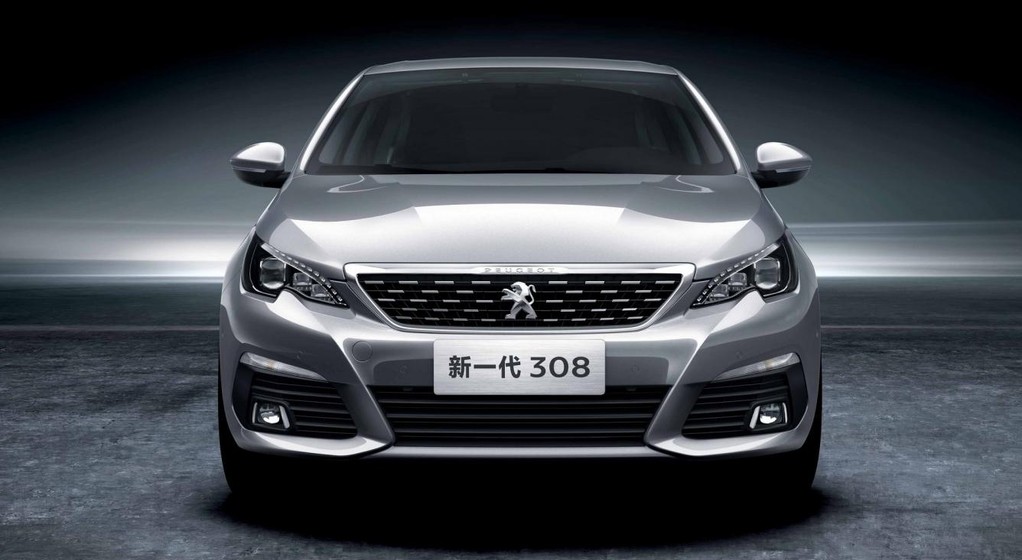 Peugeot 308 Sedan
