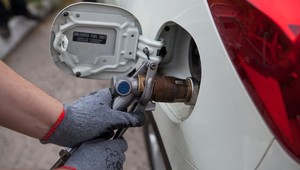 Rodzaje instalacji LPG, ich wady i zalety - wtrysk gazu: sekwencyjny, ciekły i bezpośredni