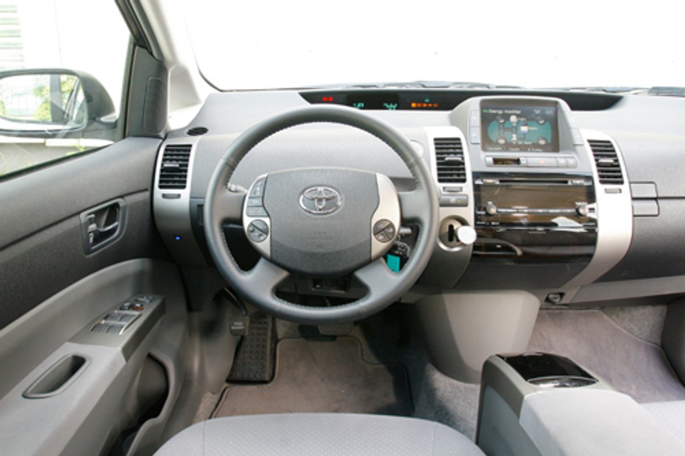 Toyota Prius - Elektrowóz na drogi