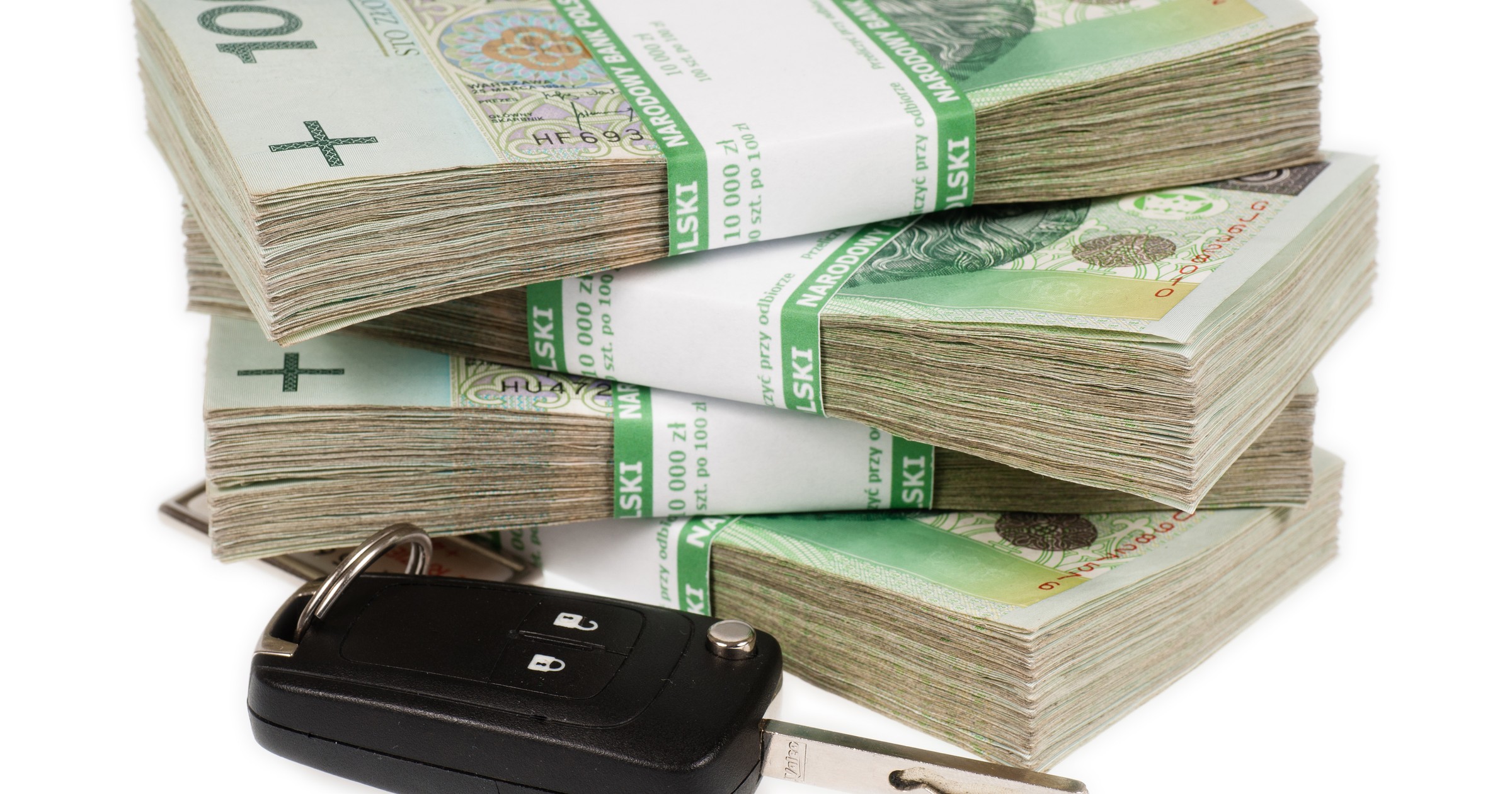 pieniądze i kluczyk samochdowy