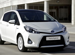 Toyota Yaris: superoszczędna hybryda