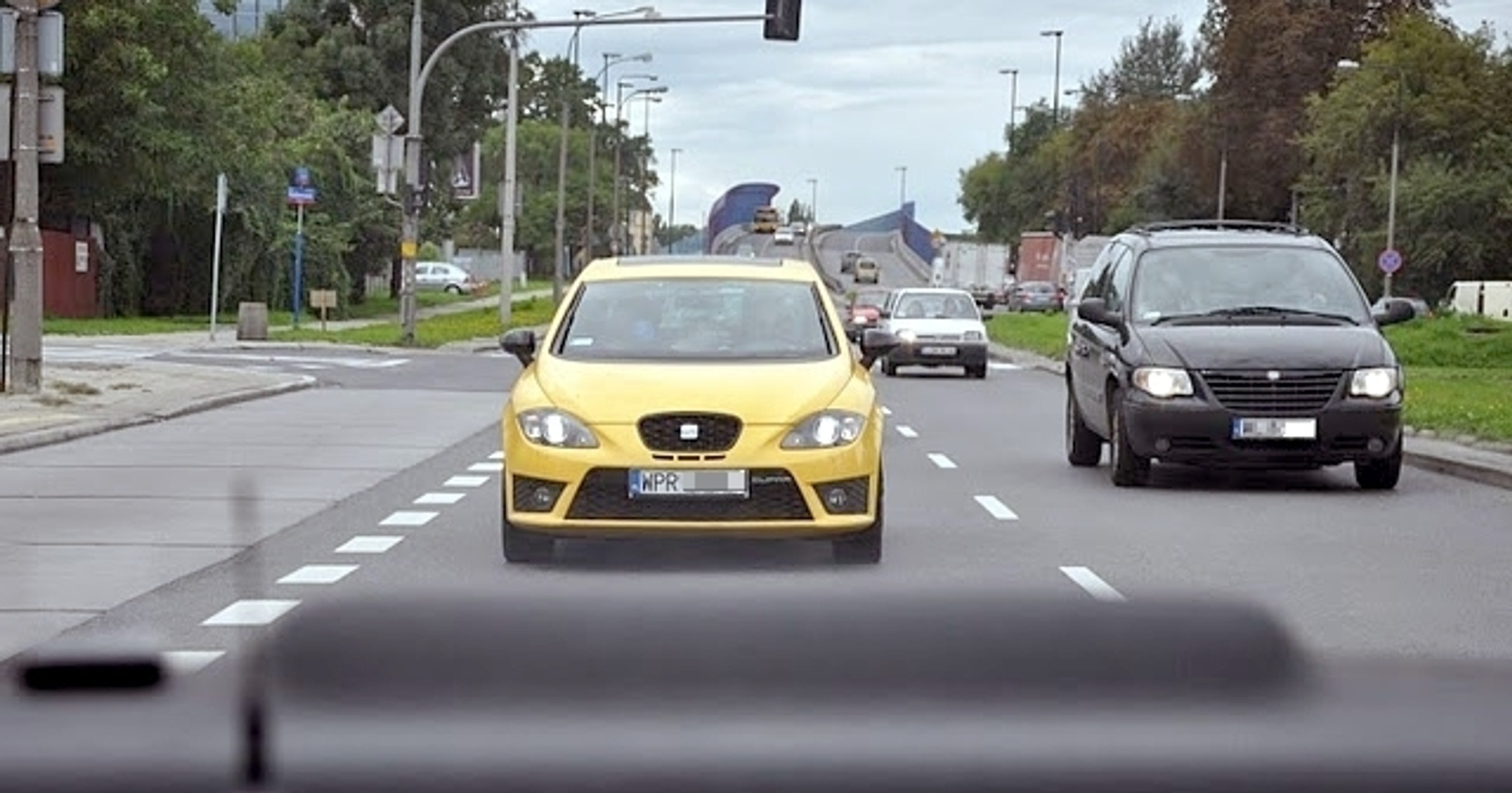 Nieoznakowany Seat Leon Cupra