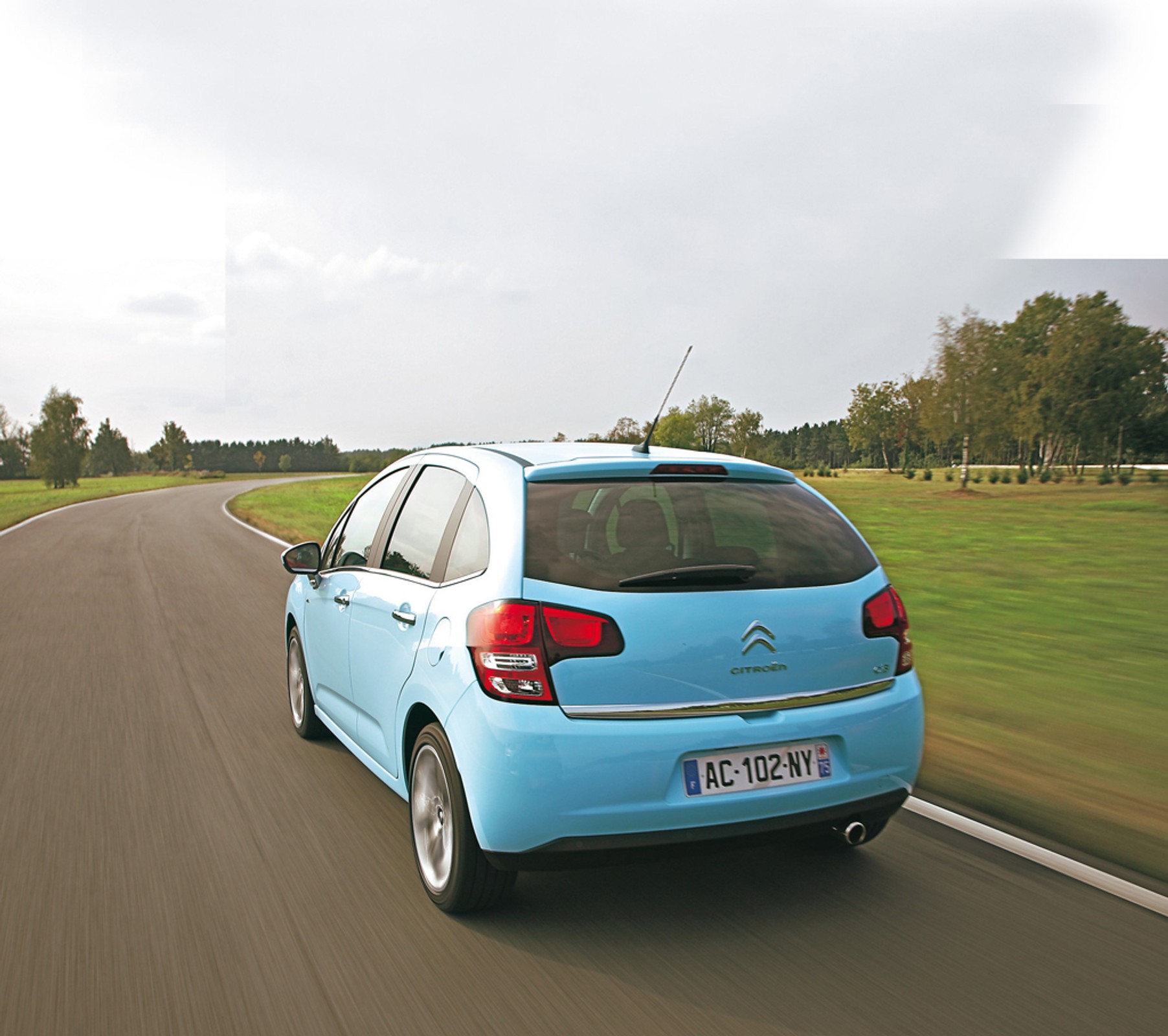 Nowy Citroen C3 - Wesoły "francuzik"