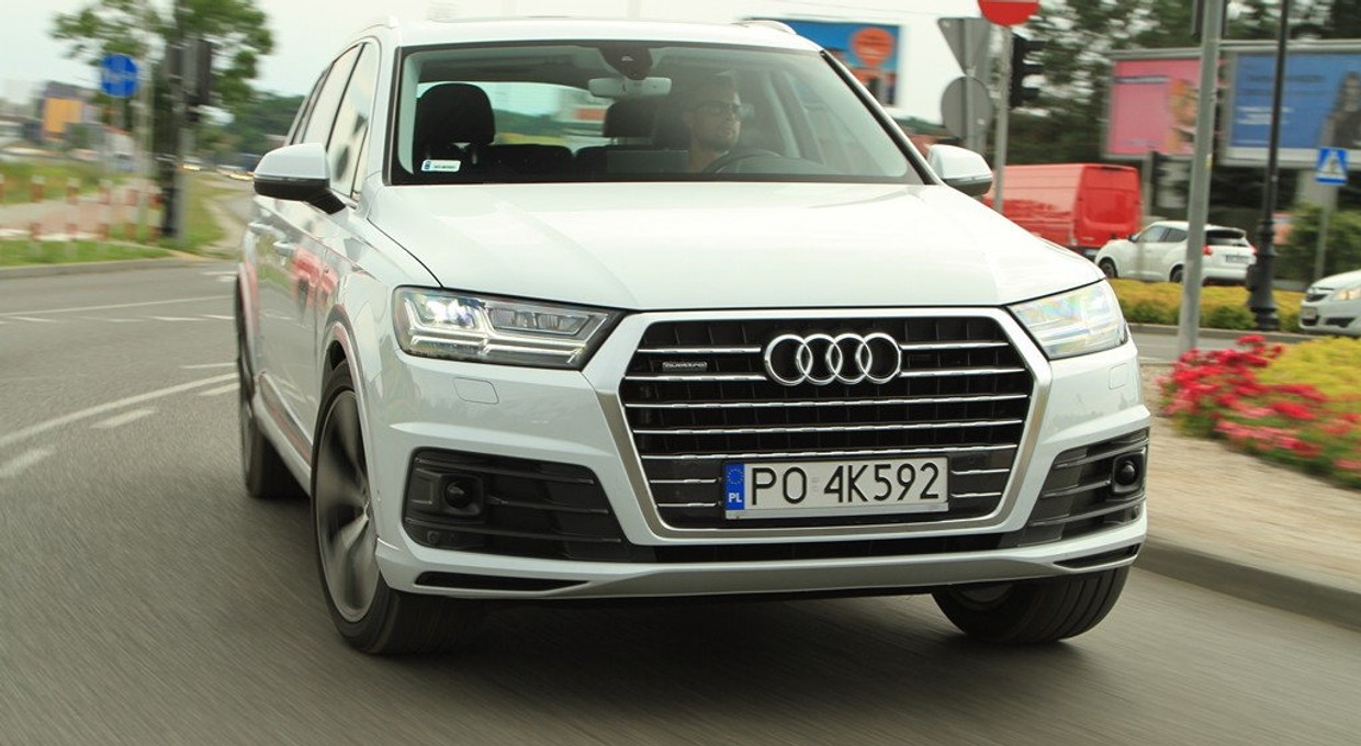 Wziął na jazdę próbną Audi Q7, w zastaw zostawił... kradzione Renault. A to był dopiero początek