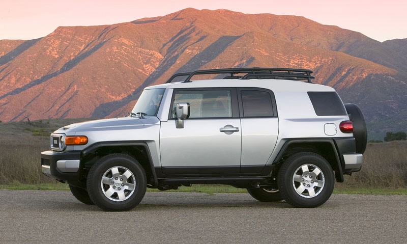 Toyota FJ Cruiser: zmodernizowany silnik dla modelu w stylu retro