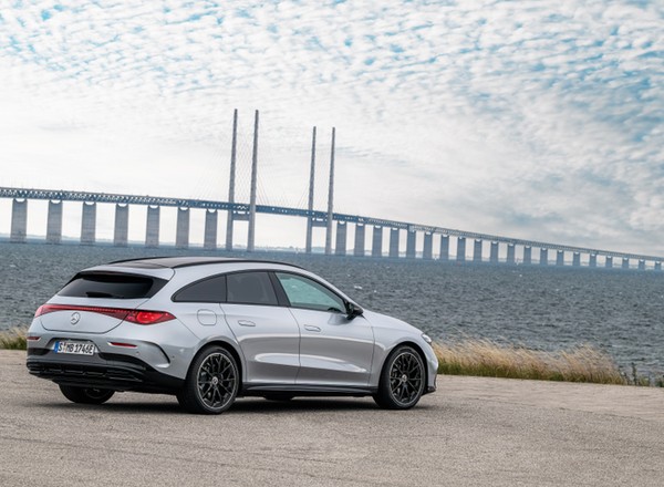 Takiego kombi Mercedes jeszcze nigdy nie stworzył. Teraz będzie je sprzedawać