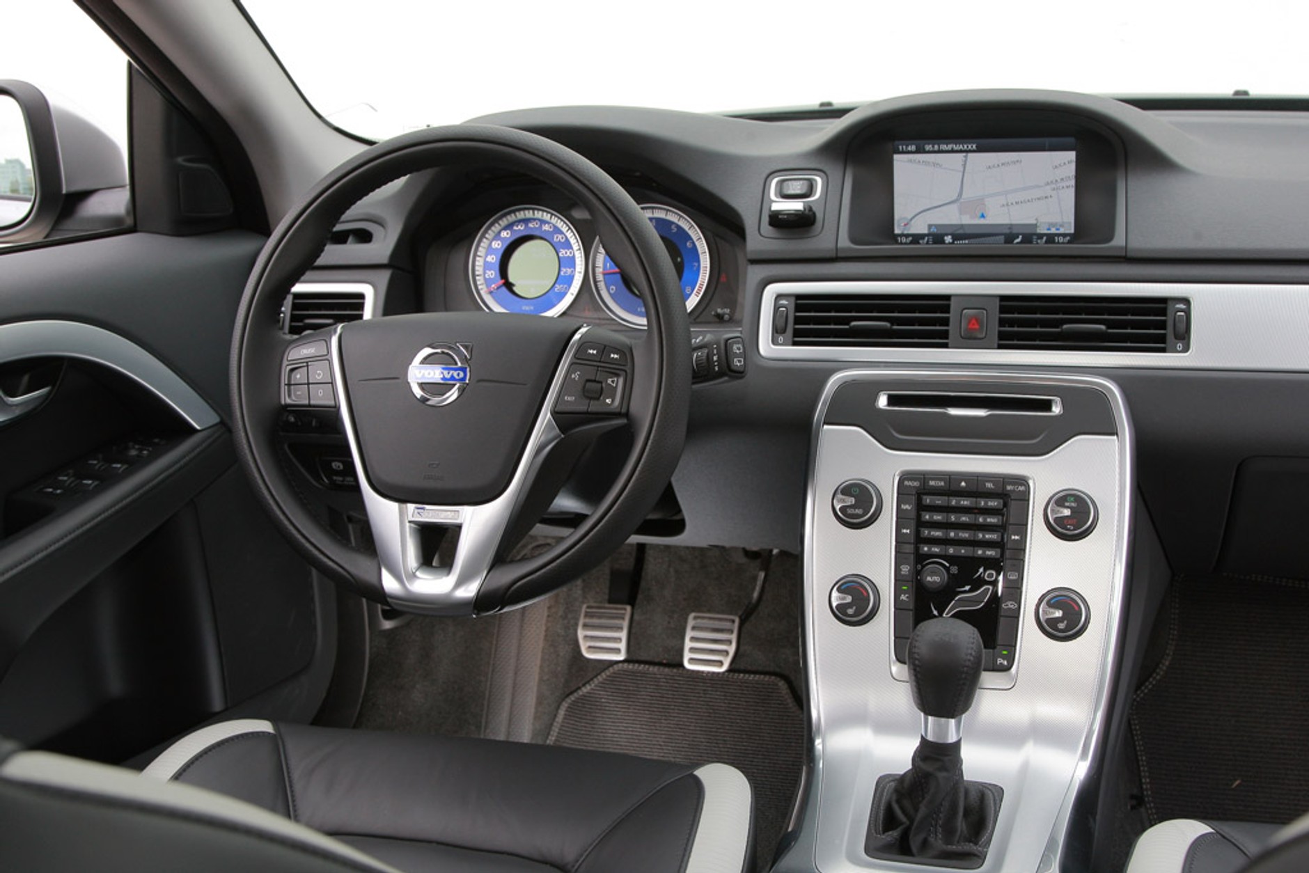 Volvo V70 R-Design: kombi z charakterem