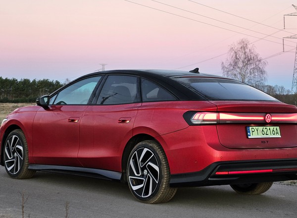Volkswagen mocno obniżył ceny wszystkich modeli z rodziny ID. Mamy nowe cenniki