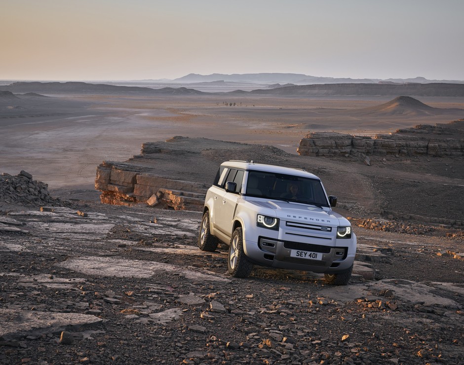 Land Rover Defender 130