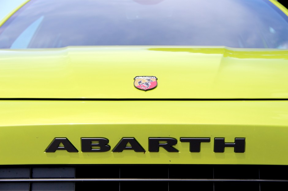 Abarth 600e Scorpionissima