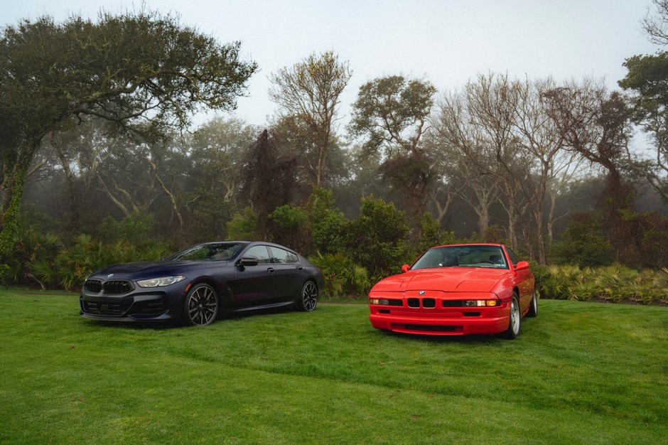 BMW serii 8 Gran Coupe (II generacja; G16; po lewej) i pierwsze wcielenie BMW serii 8 (E31)