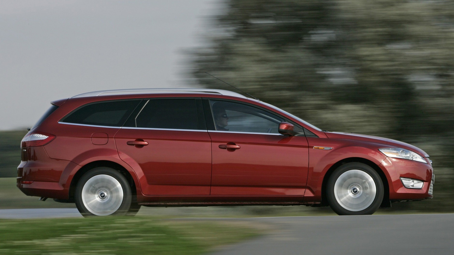 10. Ford Mondeo MkIV (2007-14) - od 19 000 zł