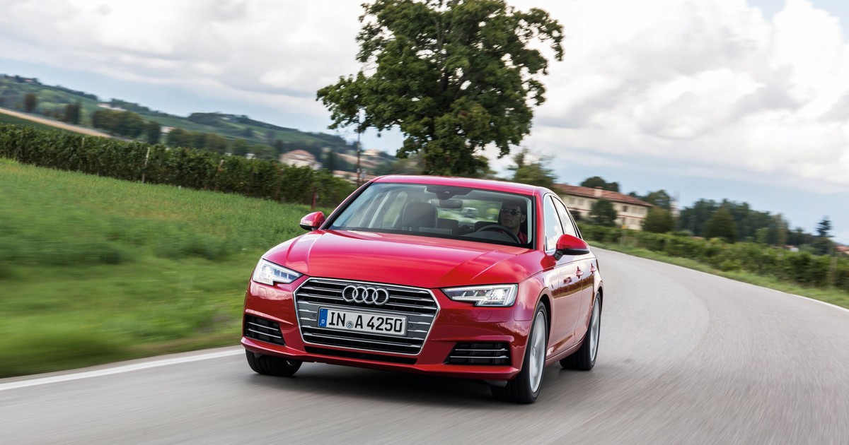 Audi A4 B9 2015-2019 (przed face liftingiem)