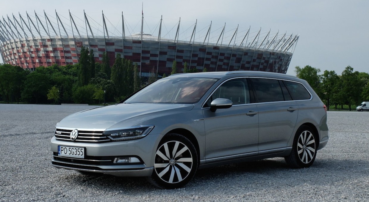 215 tys. zł za Volkswagena Passata w „tedeiku”. Rozbój w biały dzień, czy uczciwa oferta?