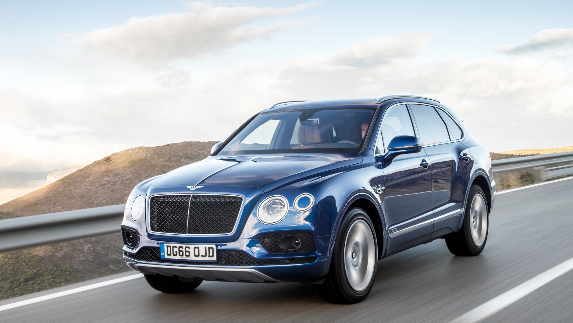 Bentley Bentayga.