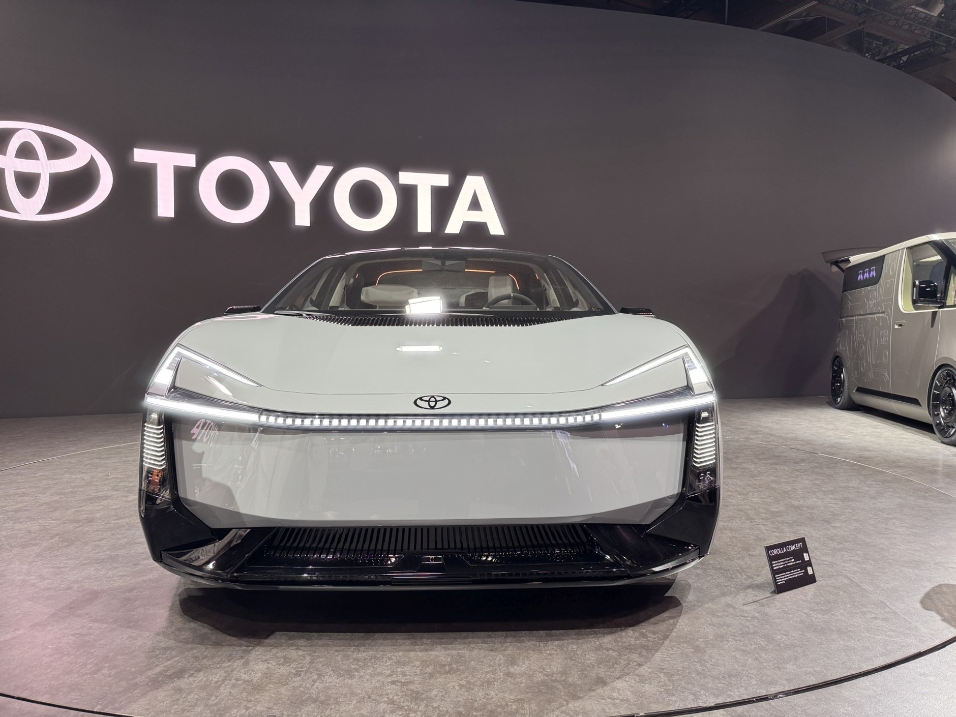 Koncepcyjna Toyota Corolla na 2025 Japan Mobility Show