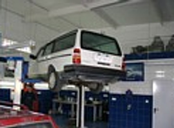 Przegląd samochodu używanego po zakupie