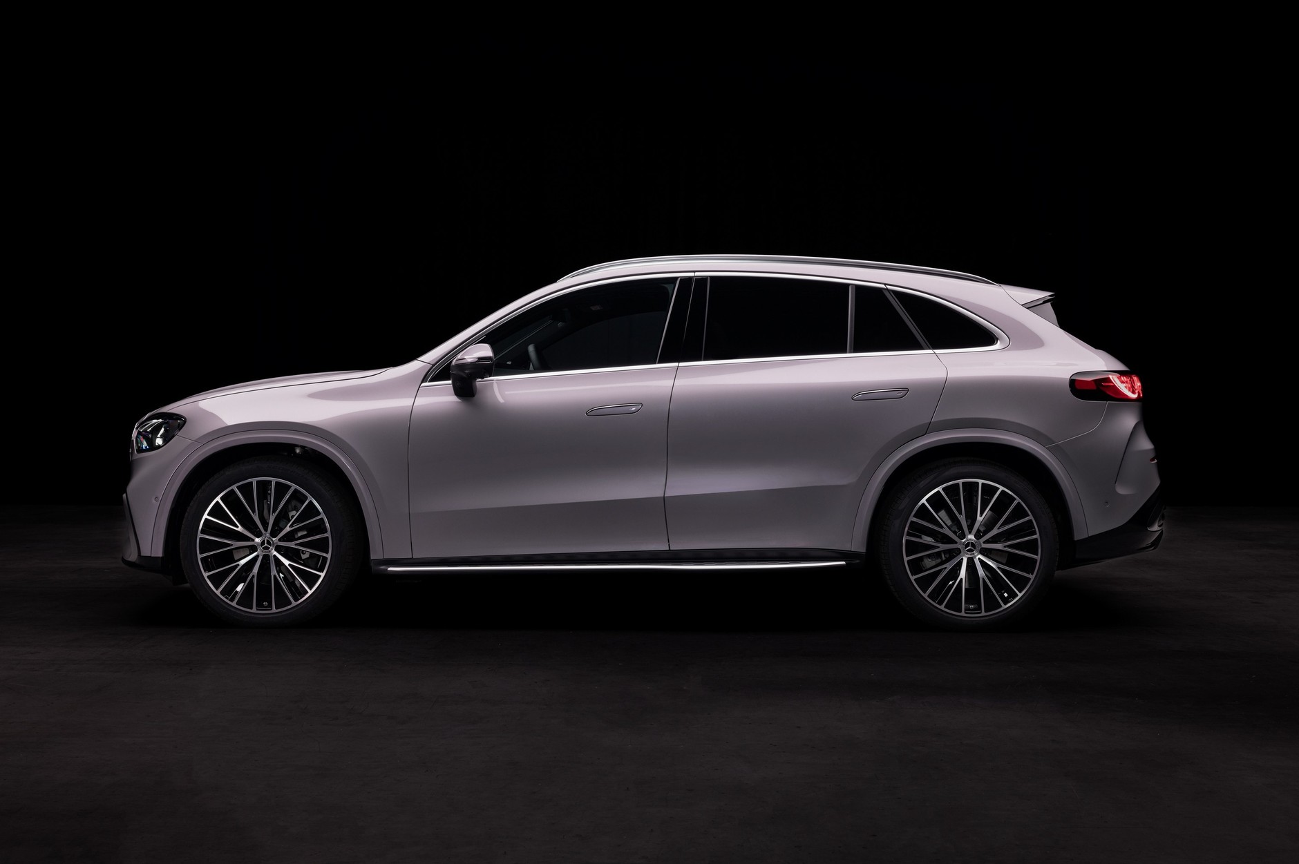 Elektryczny Mercedes-Benz GLC z technologią EQ