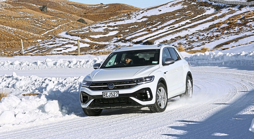 Test opon całorocznych do SUV-ów 2025