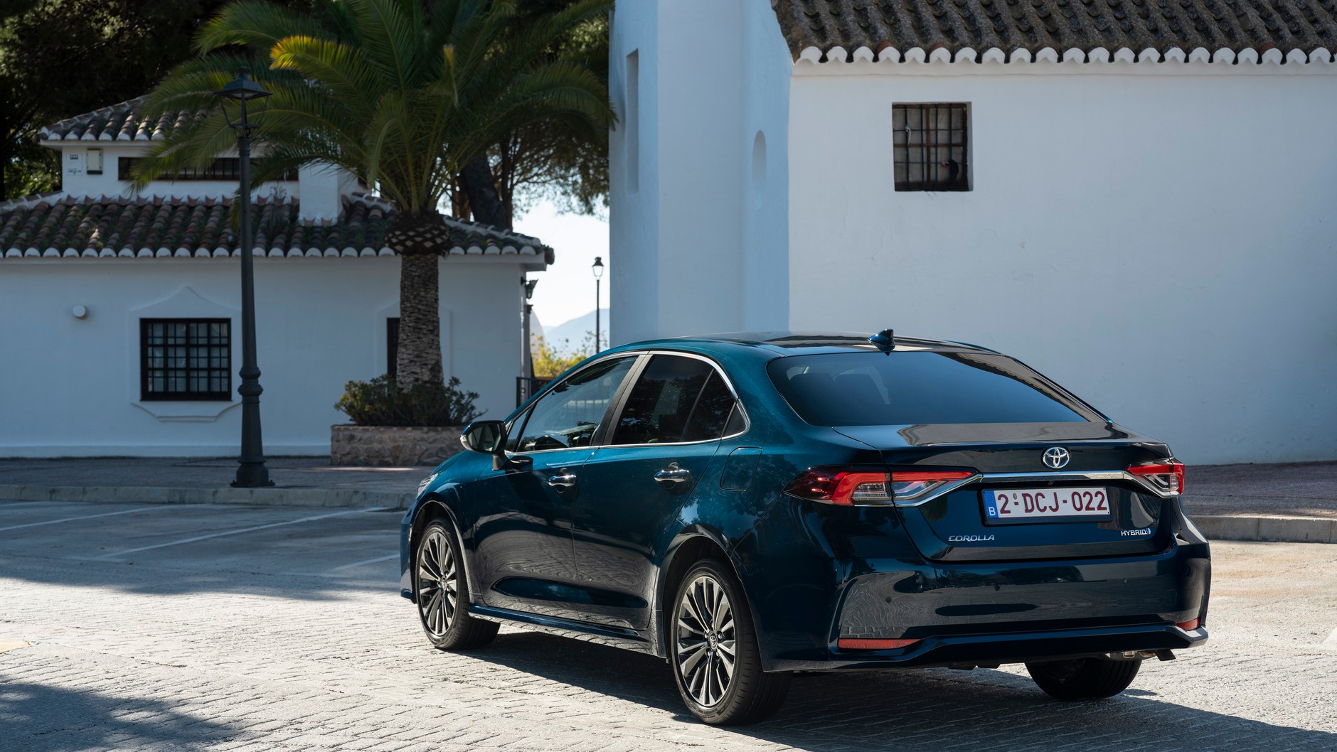 Toyota Corolla sedan