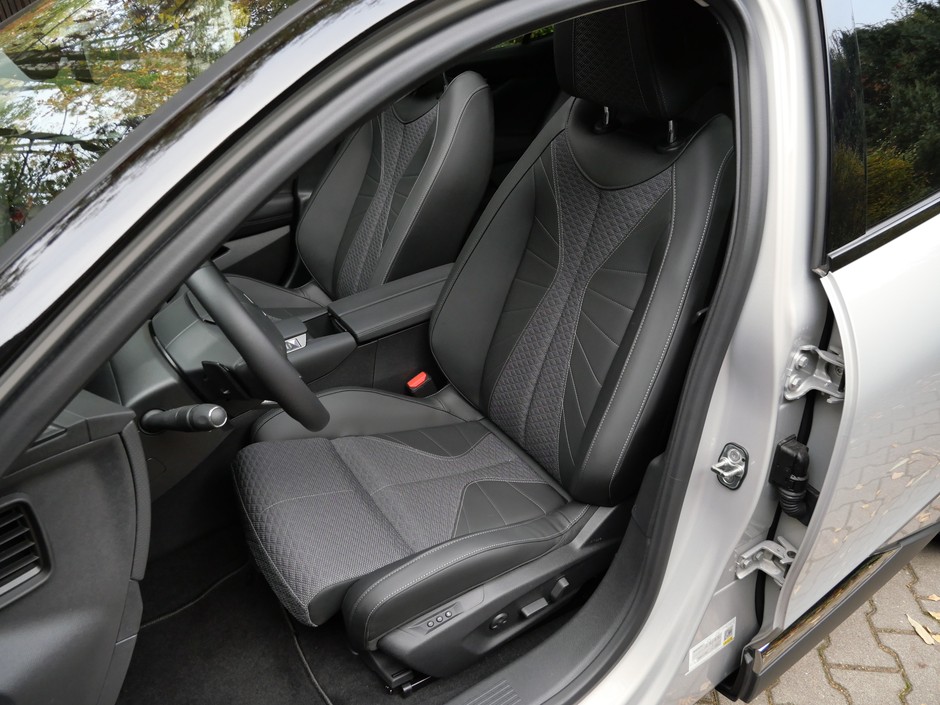DS4 Pallas hybrid