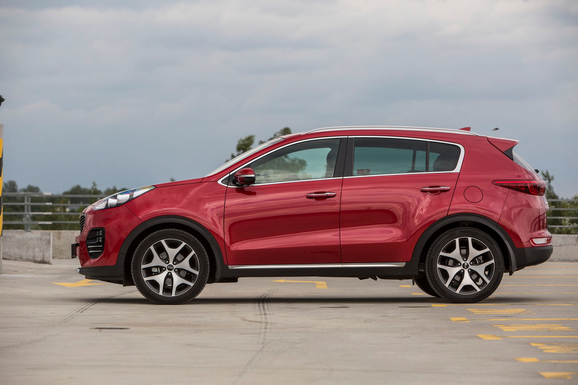 Kia Sportage kontra Citroen C4 Grand Picasso - który będzie lepszy dla rodziny