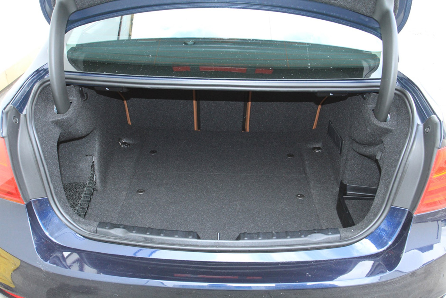 Test BMW 320d: czy może produkować paliwo?