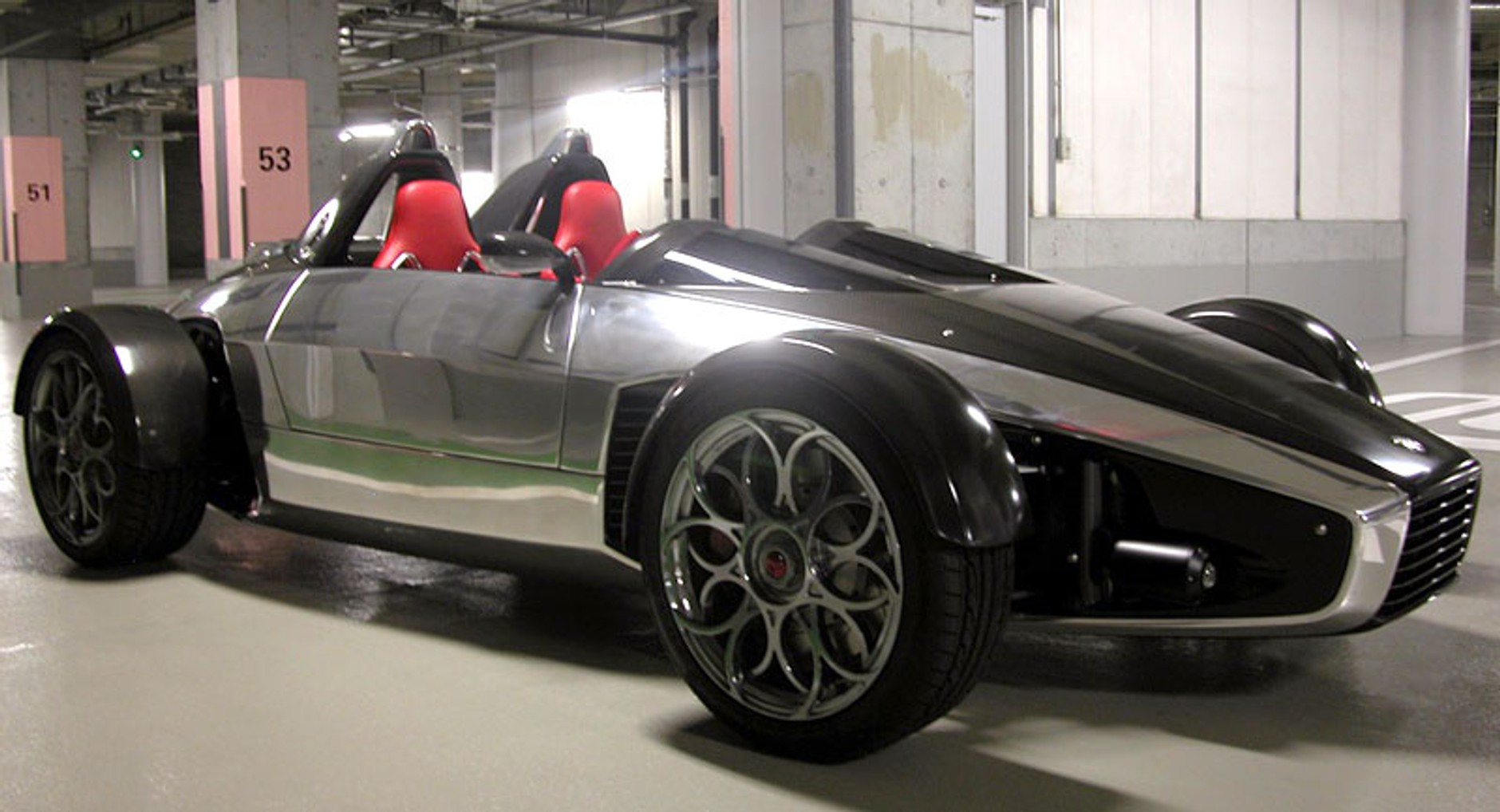 K.O7 – Ariel Atom po japońsku