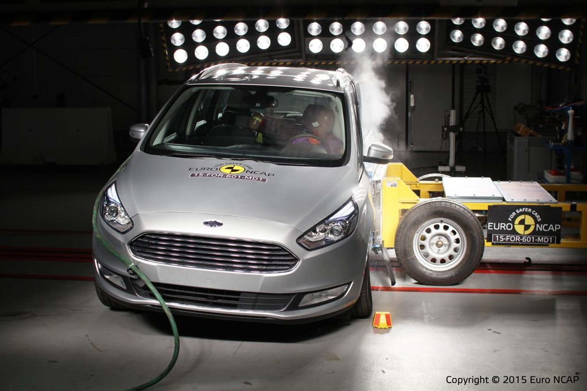 Ford Galaxy - pięć gwiazdek w teście EuroNCAP