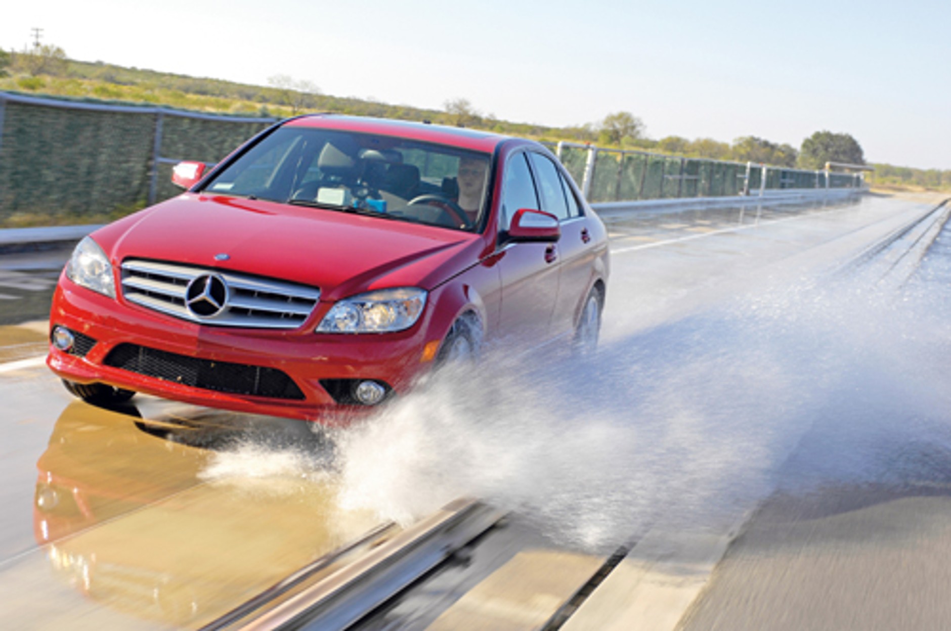 Test opon w rozmiarze 225/40 R 18 - Sprawdziliśmy co dają większe koła