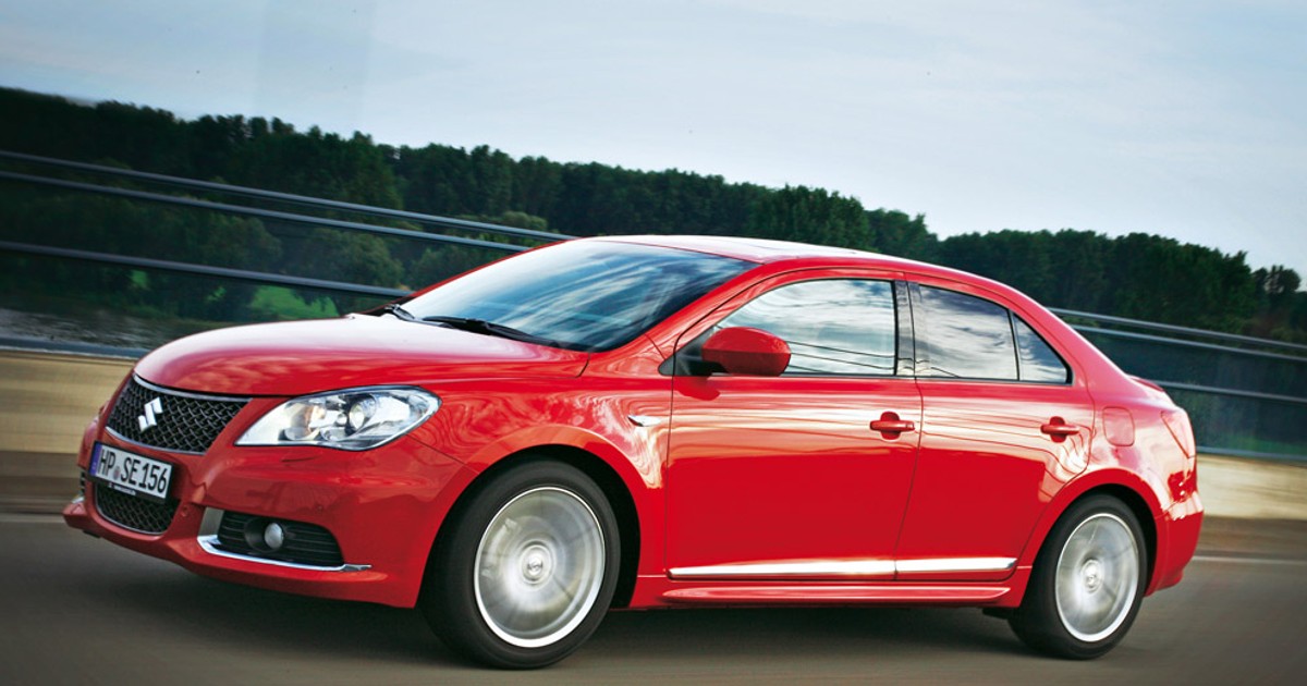 Suzuki Kizashi: Koniec z nudnymi formami