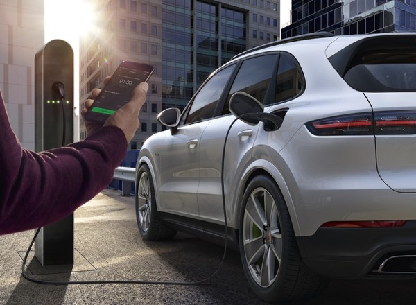 Porsche Charging Service już dostępne w Polsce