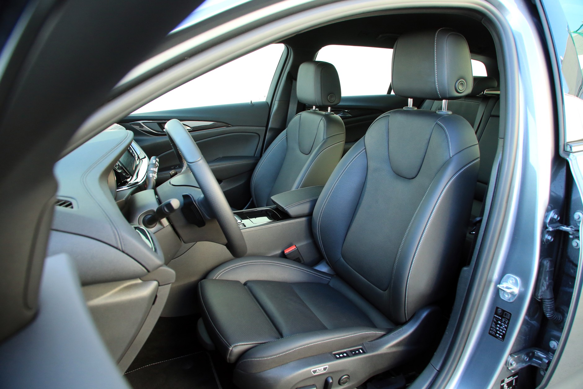 Opel Insignia Sports Tourer 2.0 D 170 KM aut.