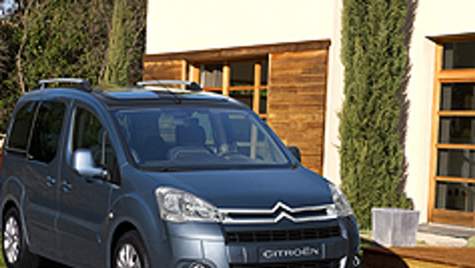 Nowe miejskie furgony Citroena i Peugeota - Hale na kołach