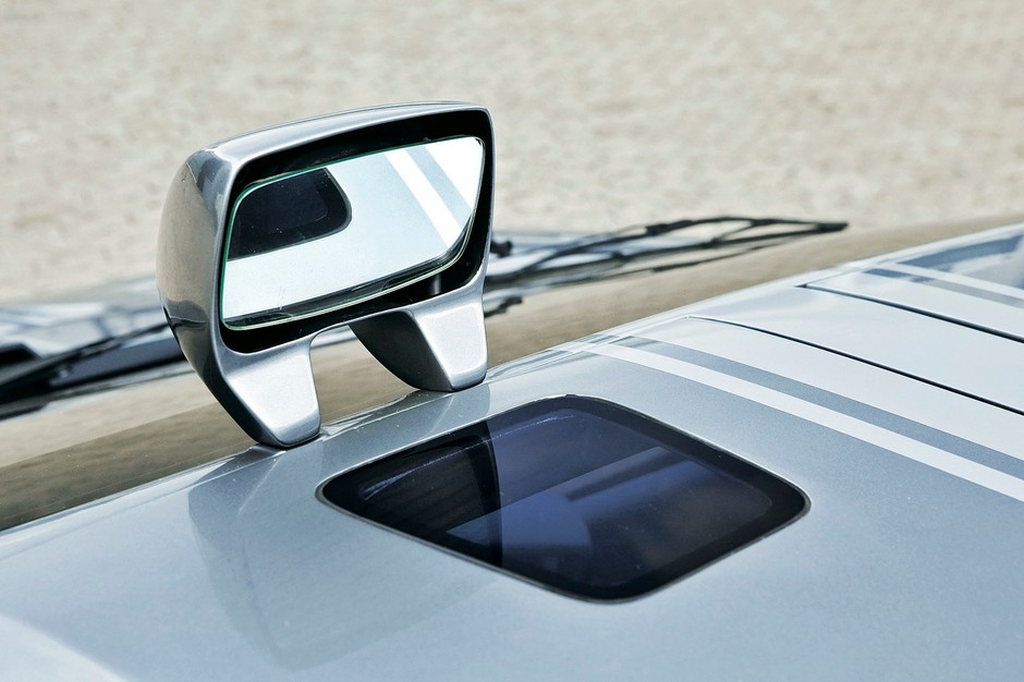 Isdera Imperator - idealne auto sportowe