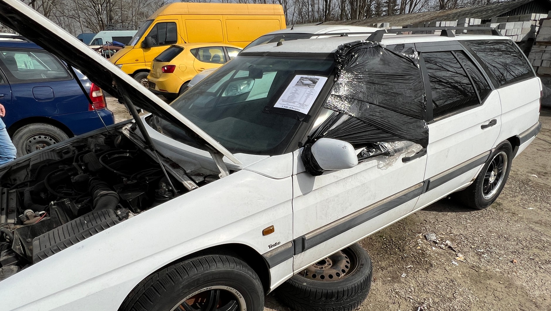 Nadpleśniały Citroen XM Break? Sprzedany za 4,6 tys. zł!