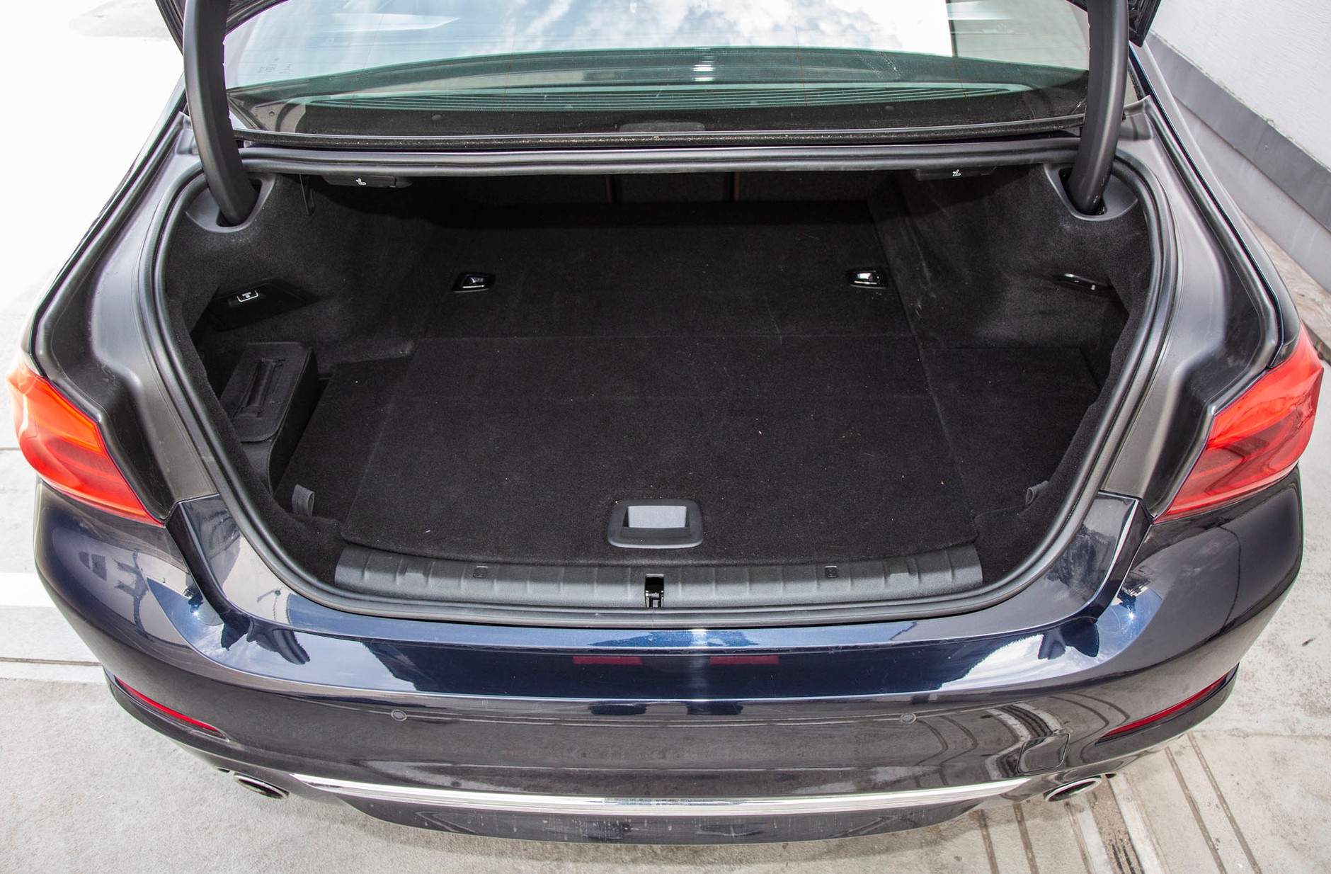 BMW 530e iPerformance - gdy liczy się przyjemność z jazdy