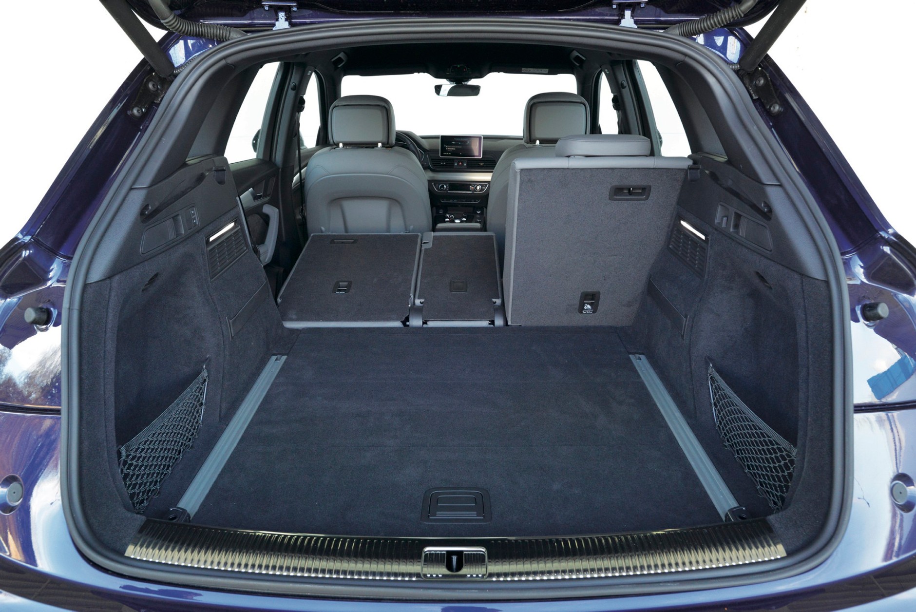 Pojedynek multi-kulti: Audi Q5 kontra BMW X3