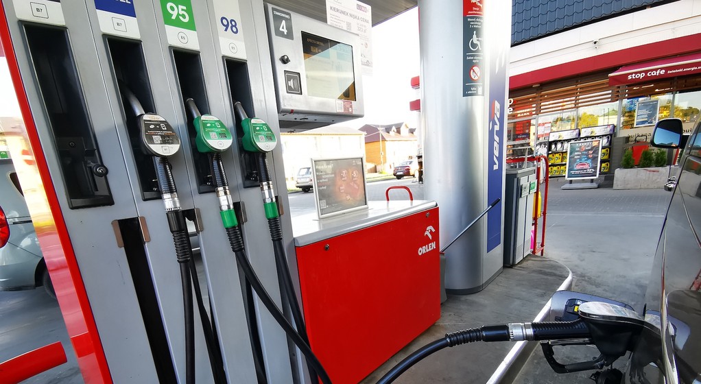 Tankowanie na stacji Orlen
