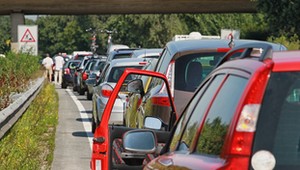 Gigantyczne korki na niemieckich drogach. Kierowcy stracili ponad 333 tys. godz. i mln euro
