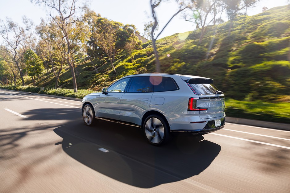 Volvo EX90
