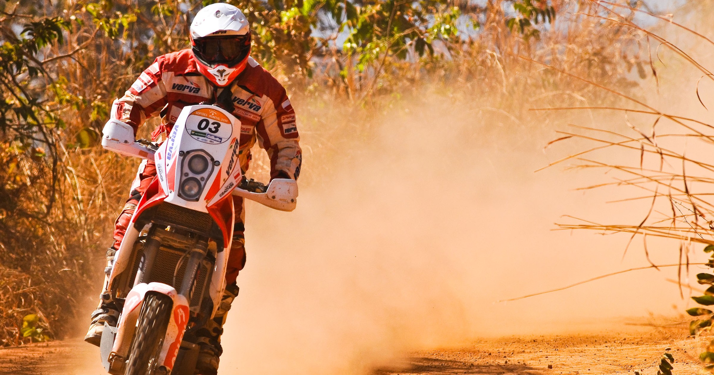 Rally Dos Sertoes 2010: Przygoński i Czachor coraz bliżej medali Mistrzostw Świata FIM 
