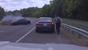 Policjant cudem uniknął najgorszego. W porę zauważył rozpędzone auto [WIDEO]
